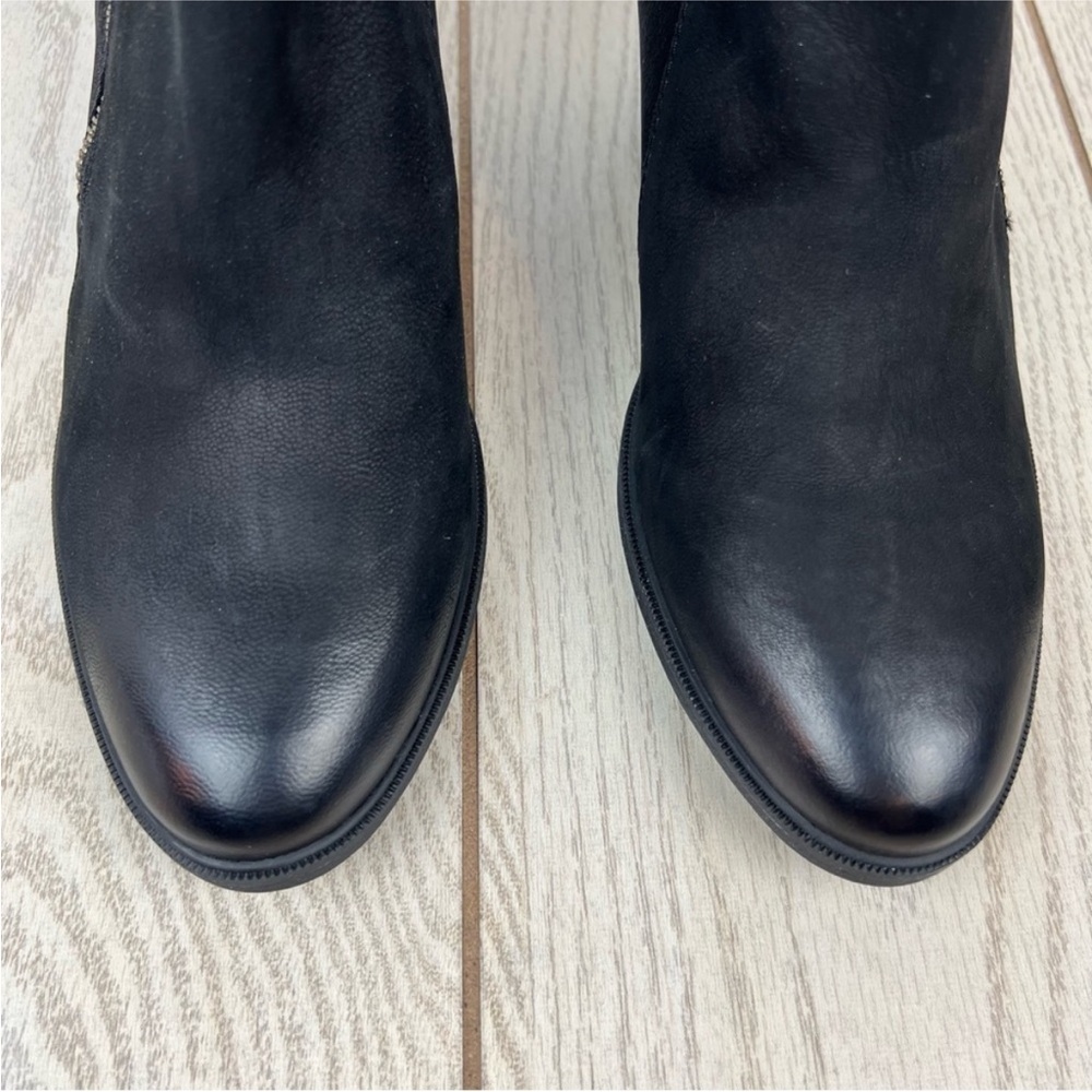 Rockport Women's Maddie Angled Ankle Zip Boots 10M Black Leather $130 - Picture 3 of 10